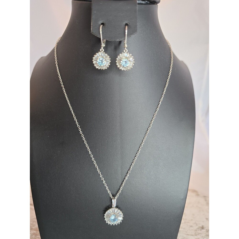 Blue Crystal Halo Necklace Earrings Set Silver Tone 16" Marked NVC #283